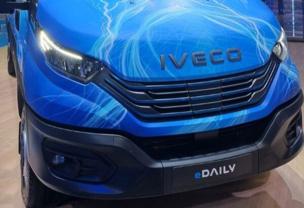 Iveco Group Exibe Portf Lio Em Dire O Mobilidade Zero Carbono Na Iaa