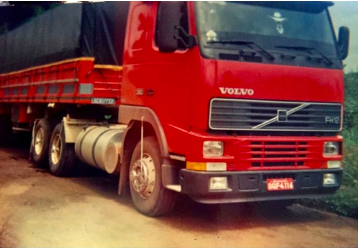 Série Volvo FH 25 anos no Brasil