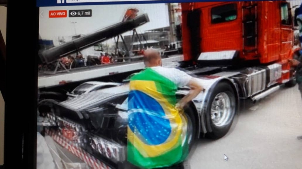 Carreata de protesto na cidade de São Paulo