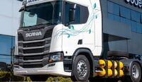 Soluciona Logística avança em práticas ESG e adota caminhões GNV da Scania