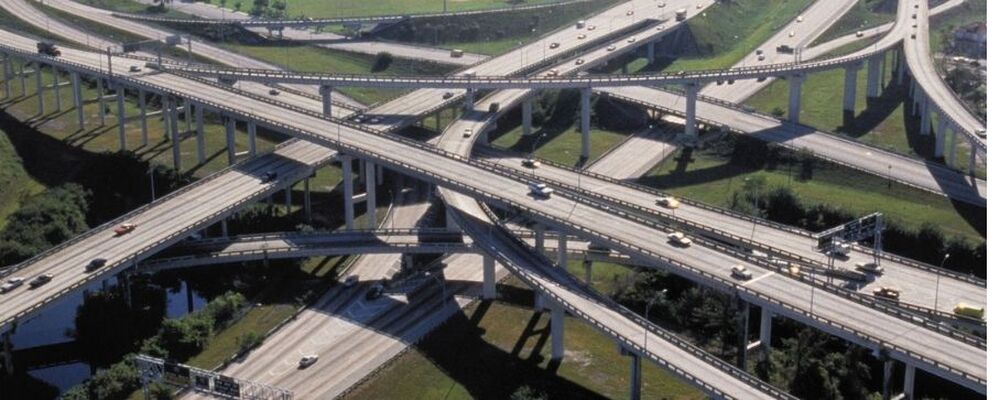 Brasil deve fechar 2022 com R$ 200 bi contratados para infraestrutura de transportes