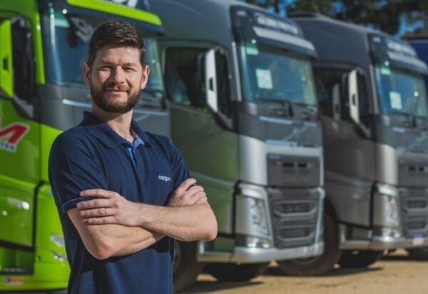 Scania X Volvo: a guerra pelo conforto da década de 90 (Arquivo RC) -  Revista Caminhoneiro