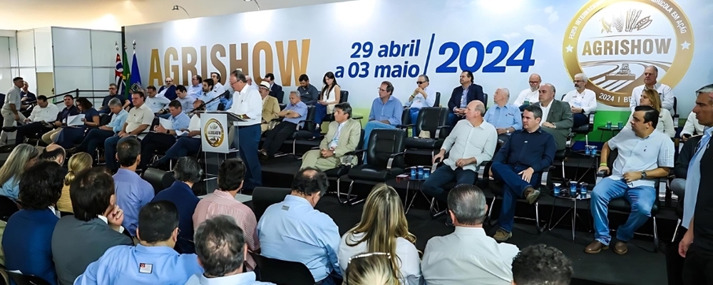  Agrishow 2024: Feira começa com expectativa de movimentar R$ 13 bi em negócios 