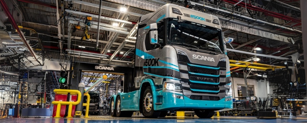 Scania chega à marca de 500 mil caminhões produzidos no Brasil