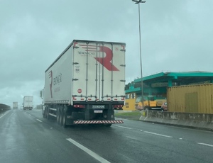 Fluxo de veículos em rodovias de SP e RJ apresentam crescimento anual