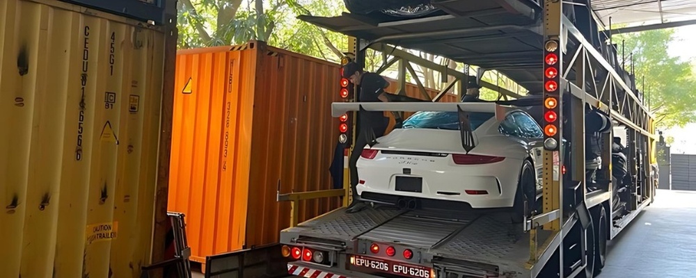 Grupo SADA transporta carros da Porsche Cup para a etapa da Argentina